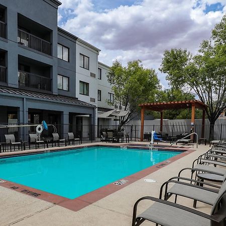 Courtyard El Paso Airport Hotel Exterior photo